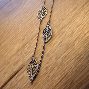 Elegant Silver Leaf Necklace